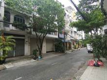 Hình ảnh Cho thuê nhà Hẻm xe hơi 686 CMT8 gần Công Viên Lê Thị Riêng, Quân 10