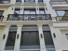 Hình ảnh Cho thuê nhà Đường Lê Thánh Tôn Q1 , DT 5*17 Trệt 3 Lầu , giá 89tr .