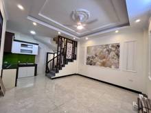 Hình ảnh Giảm chào bán nhanh nhà Bát Khối 32m², 5 tầng nhỉnh 3 tỷ