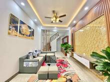 Hình ảnh Bán nhà cực hiếm, đẹp phố Yên Lãng44m2 x 5 tầng ô tô cách nhà gần 50m
