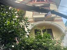 Hình ảnh Biệt thự TT Ngọc Thuỵ, DT 200m2 x 4 tầng, mặt tiền 13,5m, giá 15,5 tỷ.