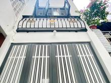 Hình ảnh Gấp bán nhà 2 tầng Tô Hiến Thành. Q10. Diện tích gần 40m2. chỉ nhỉnh 4