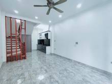 Hình ảnh Bán nhà riêng phố Nguỵ Như Kon Tum 50m*4tầng*3.55tỷ, ô tô, kinh doanh.