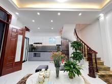 Hình ảnh Cần bán gấp nhà Đội Nhân, 26m2, 4Tầng, Ngõ thông rộng, chỉ 2.95 Tỷ