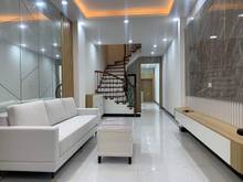 Hình ảnh NHÀ ĐẸP Cầu Giây-Phố Trung Kính-50M2x5T Tặng full nội thất- NHỈNH 5 TỶ