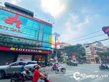 Hình ảnh Cho thuê nhà GÓC 2MT số 70-72 đường Bàu Cát & Nguyễn Hồng Đào, Phường