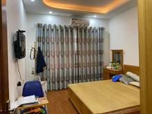 Hình ảnh Nhà Dịch Vọng, ngõ kinh doanh, trước nhà 3m, 50m ra ô tô, 35m, 4 tỷ
