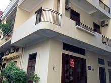 Hình ảnh Nhà đẹp ở Trần Quốc Hoàn, Lô góc, Ô tô tránh, 50m2, 4 tầng, KD, VP