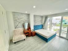 Hình ảnh 🌈🌈Mb6623 nạp rút nhanh chóng Ban Công siêu Đẹp Trên Đường Nguyễn Thái Bình 🌈🌈