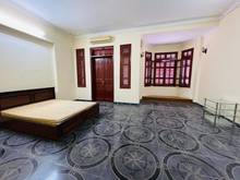 Hình ảnh Cho thuê nhà 1064 Nguyễn Khoái ngõ rộng có chỗ để ô tô