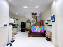 Hình ảnh Tôi Cần bán gấp Mặt phố Đội Cấn giá 10 tỷ, 42mx3T, căn góc, KD đa dạng