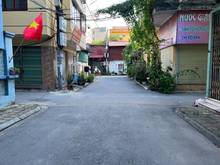 Hình ảnh Ông chú cần bán gấp lô góc tặng nhà 2 tầng đường ô tô tránh