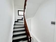 Hình ảnh Bán nhà Ngõ 201 Nguyễn Khang-Cầu Giấy 36m2 x 5tầng,nhà đẹp, lô góc.