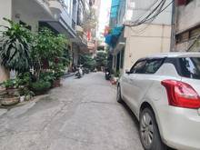 Hình ảnh Nhà dân xây 4 tầng đường thông ô tô diện tích 42m giá 6,2 tỷ