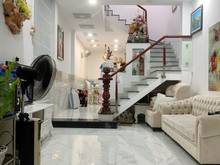 Hình ảnh Chính chủ bán nhà đep lung linh 49m2 ngang 4m ngay Trường Sa chỉ 6.2tỷ