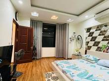 Hình ảnh (Taxi qua nhà) Bán nhà Nguyễn Sơn 33m2, nhà 5 tầng, Nhà dân xây