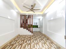 Hình ảnh Bán nhà phố LĨNH NAM, Ô TÔ CÁCH 10m, 33m2 x 5 tầng, 3.6 tỷ