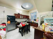 Hình ảnh Bán nhà hxh  quy đầu 152m2 nhà 3 tầng đường 19 linh chiểu thủ đức .