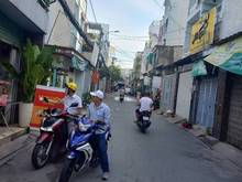Hình ảnh Bán nhà HXH Bình Hưng Hoà, Bình Tân diện tích lớn giá dễ chiệu