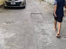 Hình ảnh chính chủ nhờ bán nhà c4 2 măt tiền tại ngõ to phùng khắc khoan