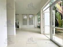 Hình ảnh Cho thuê biệt thự 300m2 art sân vườn siêu rộng