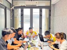 Hình ảnh cho thuê văn phòng giá rẻ, có sẵn máy lạnh