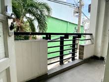 Hình ảnh Nhà Lạc Long Quân HXH 52m2 Giá 5tỷ99. Xây BTCT