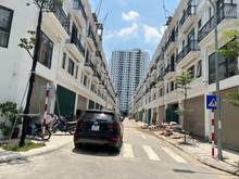 Hình ảnh Chính chủ cần sang tên gấp căn Shophouse Sông Hồng tại trung tâm