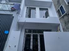 Hình ảnh Bán nhà xây dựng tâm huyết 70m2 ,4 tấm ,hẻm 10M xe hơi vi vu