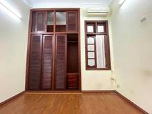Hình ảnh Cho thuê MP Bưởi 4T x 60m2 làm show, Nail, Tóc bàn giao ngay