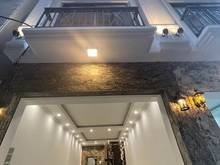 Hình ảnh Nhà đẹp 48m2x7T, thang máy ôtô vào phố Phùng Chí Kiên, Hoàng Quốc Việt