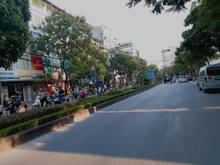 Hình ảnh Bán Đất Mặt Phố Đường Lạc Long Quân,Tây Hồ Hà Nội gía 135 tỷ