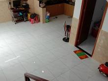 Hình ảnh Gia đình cần tiền bán nhà 60m2 ,hẻm 6M ,xe hơi vi vu thoải mái .