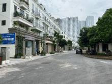 Hình ảnh Cần sang nhượng gấp căn biệt thự đối diện Shophouse trong khu đô thị