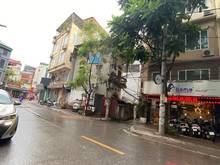 Hình ảnh Nhà mặt phố Phan Kế Bính Ba Đình 40m2, 5 tầng Kinh doanh Đỉnh, Giá 11t