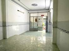 Hình ảnh Ô tô ngủ trong nhà giáp q7 cách q4 chỉ 1cây cầu giá 7 tỷ