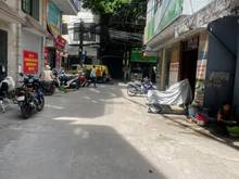 Hình ảnh Nhà mới - 8 tầng THANG MÁY  - Ô TÔ tránh– KD, PHỐ HOÀNG VĂN THÁI