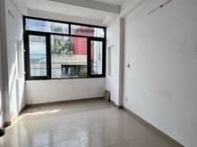 Hình ảnh Bán nhà kế bên Hẻm xe hơi CMT8, Q10. 3,31mx8,5m. T+3L+ST