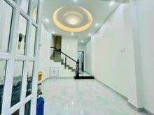 Hình ảnh Chủ cần vốn nên gửi bán căn 65m2 Nguyễn Trường Tộ, Q4