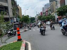 Hình ảnh Bán nhà mặt tiền Bà Lê Chân, Tân Định, Q.1, DT: 4.1x18 (nở hậu 4m6)