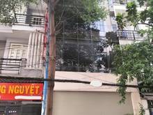Hình ảnh Nhà Cách Mạng Tháng 8, P.11 Q.3, dt 5x16m, trệt,4 Lầu, giá 21.6 tỷ.
