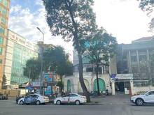 Hình ảnh Cho thuê tòa góc 2 mặt tiền 82 Nguyễn Du với Công Xã Paris, 18x30m