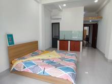 Hình ảnh Phòng đẹp  gần chợ Tân Hương,sẵn nội thất mới keng, có bancong rộng