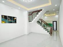 Hình ảnh Cách Mạng Tháng Tám P13 Quận 10, nhà 1 trệt 2 lầu BTCT, hẻm rộng 5m