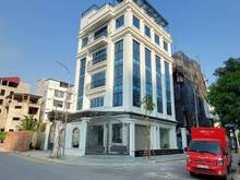 Hình ảnh Cho thuê biệt thự 214 Nguyễn Xiển, căn lô góc, 180m , 7 tầng