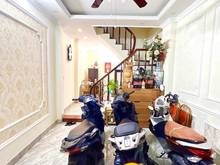 Hình ảnh Bán nhà phố Thụy Khuê 32m2 5 tầng giá chỉ 4 tỷ