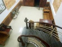 Hình ảnh Trên 5 tỷ, 90m2, 3 tầng BTCT, ngang 4.6m nở hậu 9m, xe hơi đậu nhà.