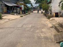 Hình ảnh Nhà giá rẻ Lê Đình Cẩn, HXH 2 tầng,2PN, 24m2, 2tỷ3
