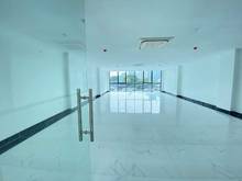 Hình ảnh Bán Tòa Nhà Văn Phòng phố Trần Thái Tông, Dịch Vọng Hậu.  DT: 200m2