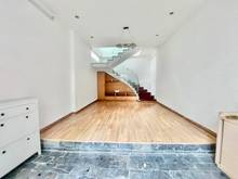 Hình ảnh Biệt Thự Hoàng Hoa Thám Khu VIP yên tĩnh 9x15m 3Tầng Có Sân